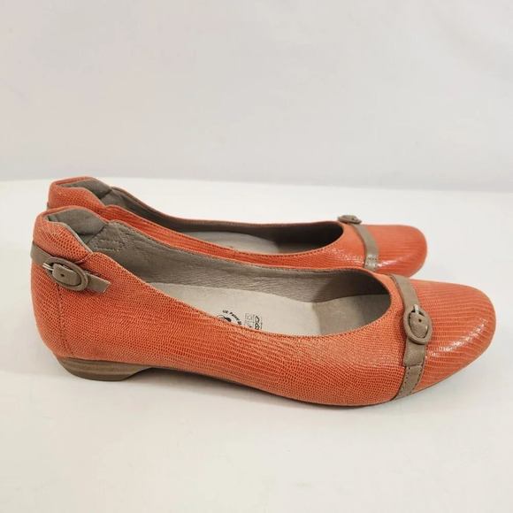 Softwaves Ballet Flats Orange Buckle Detail Womens size 40 New Unworn Portugal - Picture 5 of 9